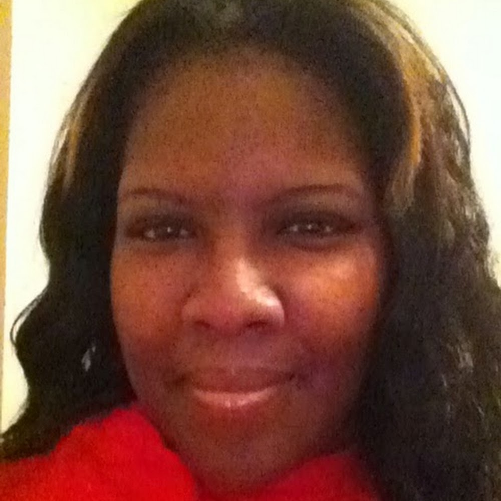 Meet your Posher, Anjanette